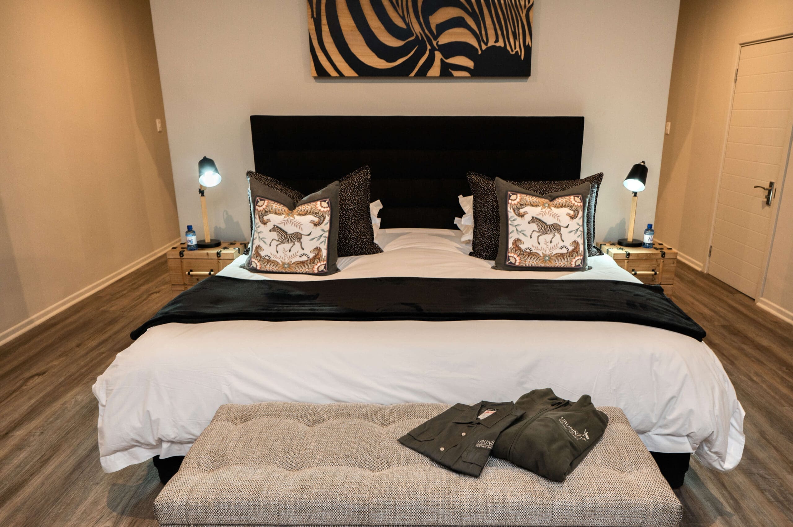Master bedroom featuring a relaxing atmosphere and inviting décor.